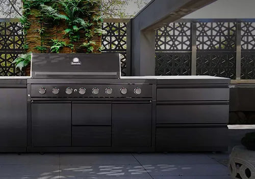 Outdoor Kitchen