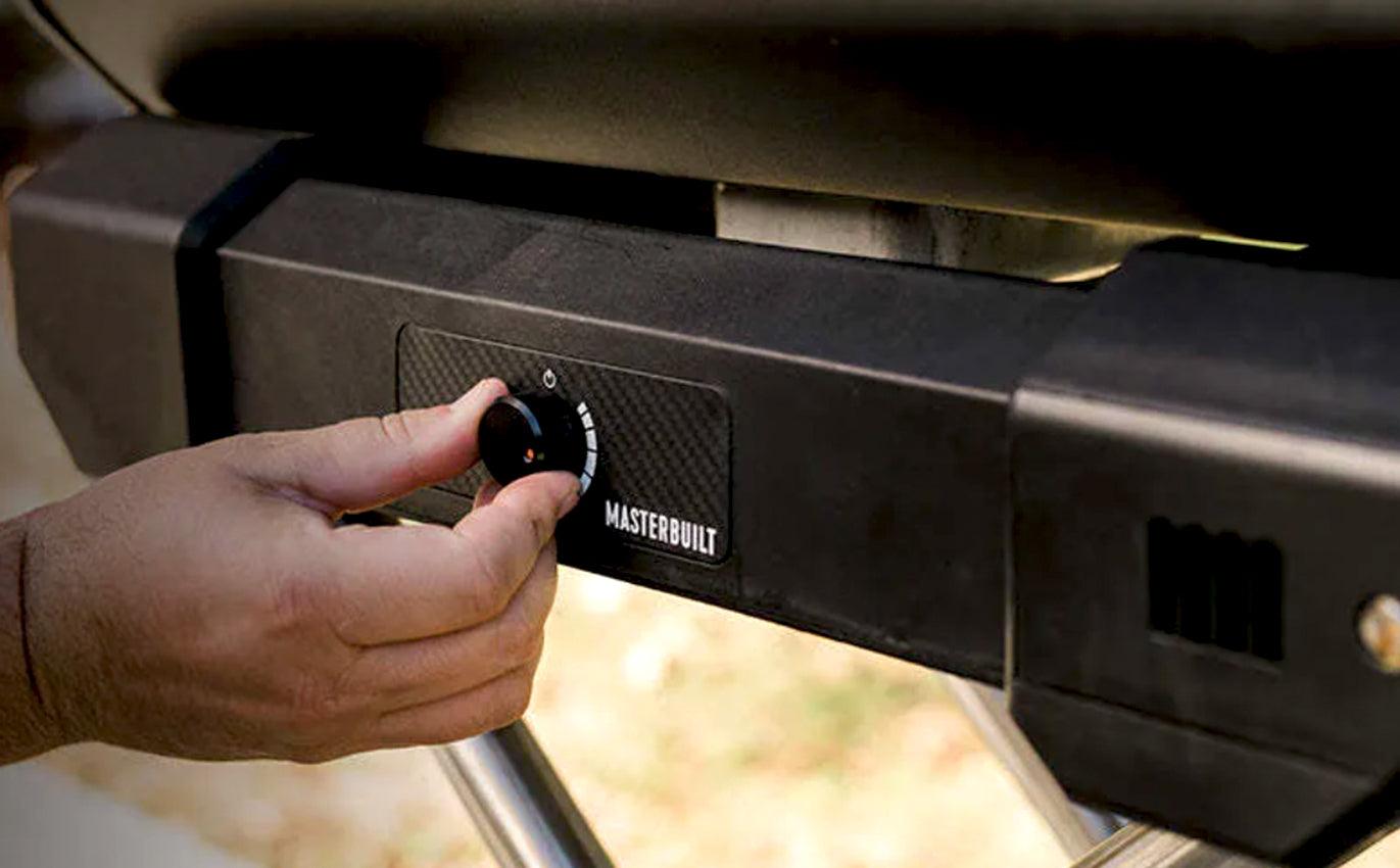 Masterbuilt Portable Charcoal Grill - Joe's BBQs