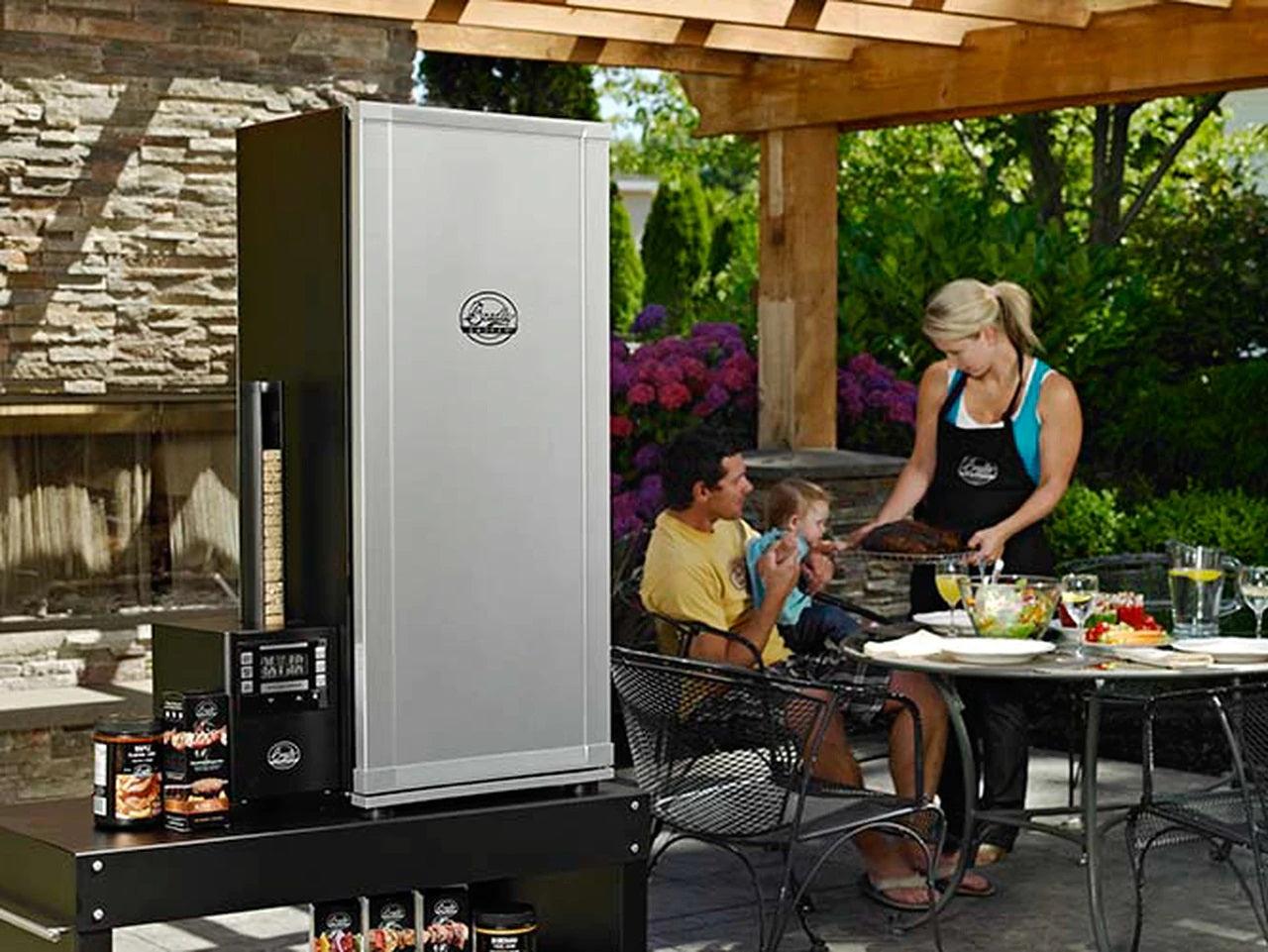 Bradley Digital 6 Rack Smoker - Joe's BBQs