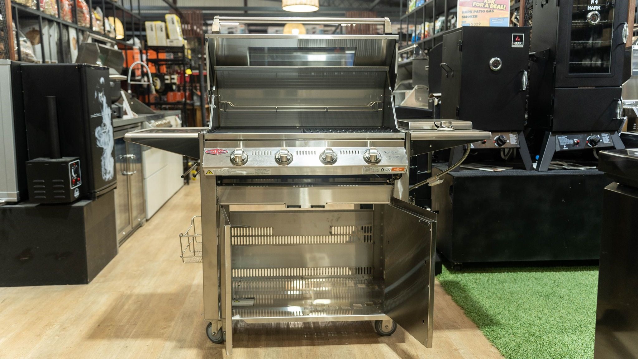 Beefeater Signature 3000S Plus 4 Burner BBQ with Flame Failure