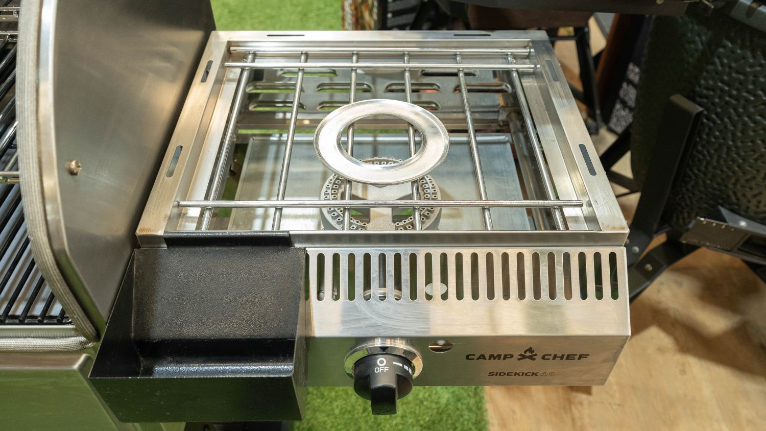 Clearance Sale - Camp Chef Woodwind Pro 36 with Sidekick