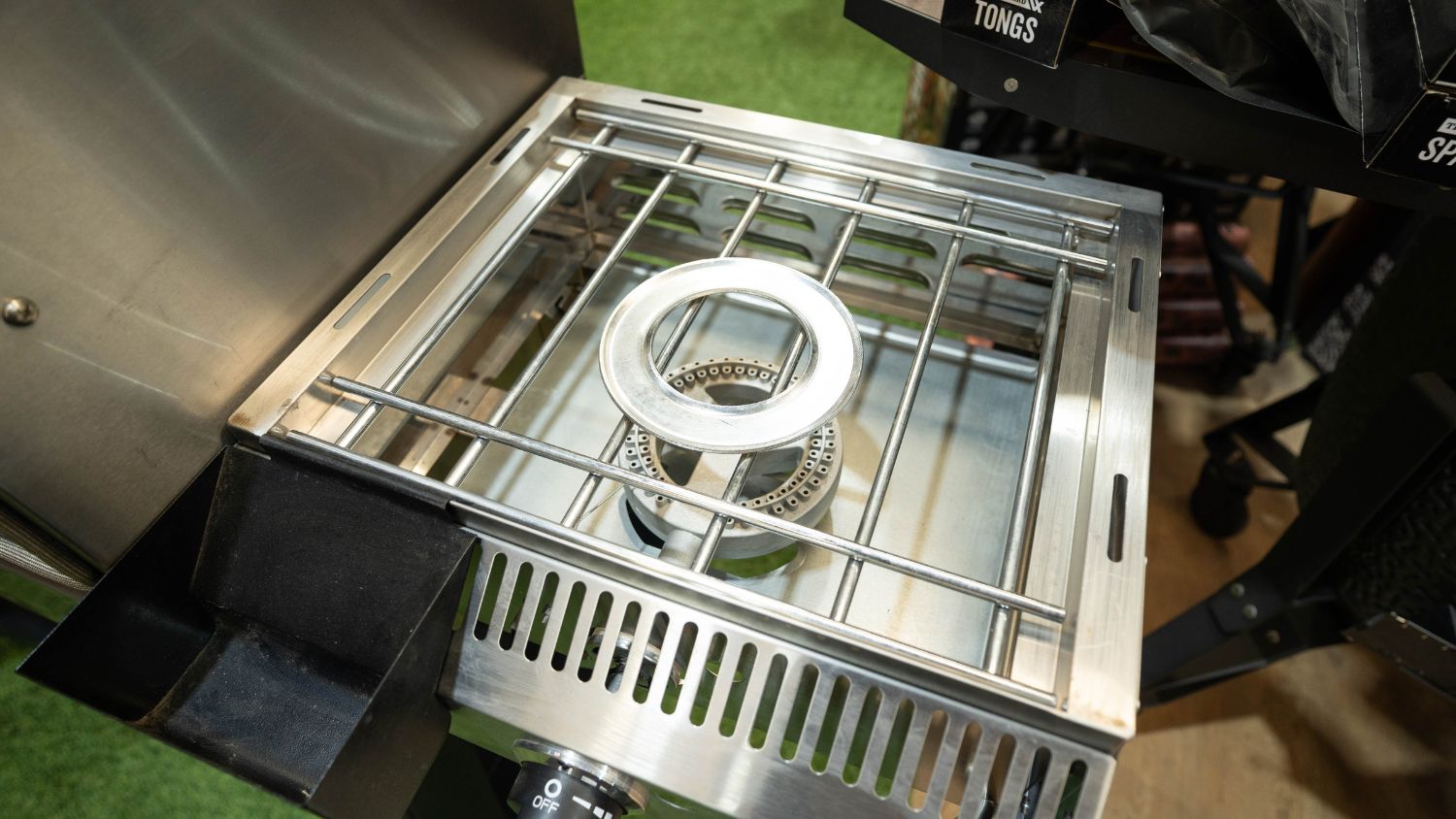Clearance Sale - Camp Chef Woodwind Pro 36 with Sidekick