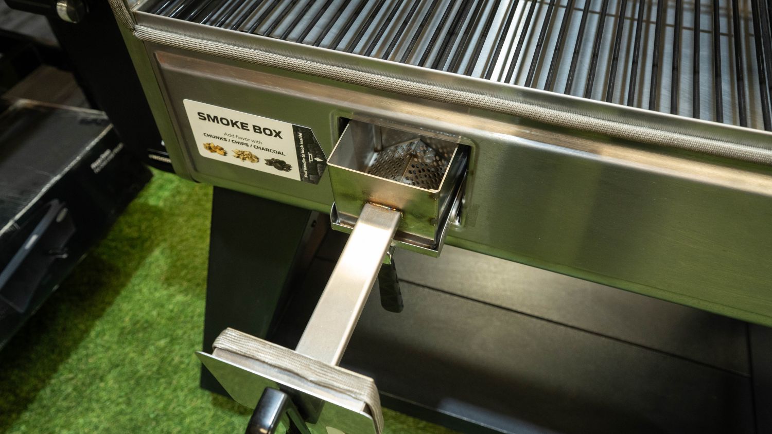 Clearance Sale - Camp Chef Woodwind Pro 36 with Sidekick