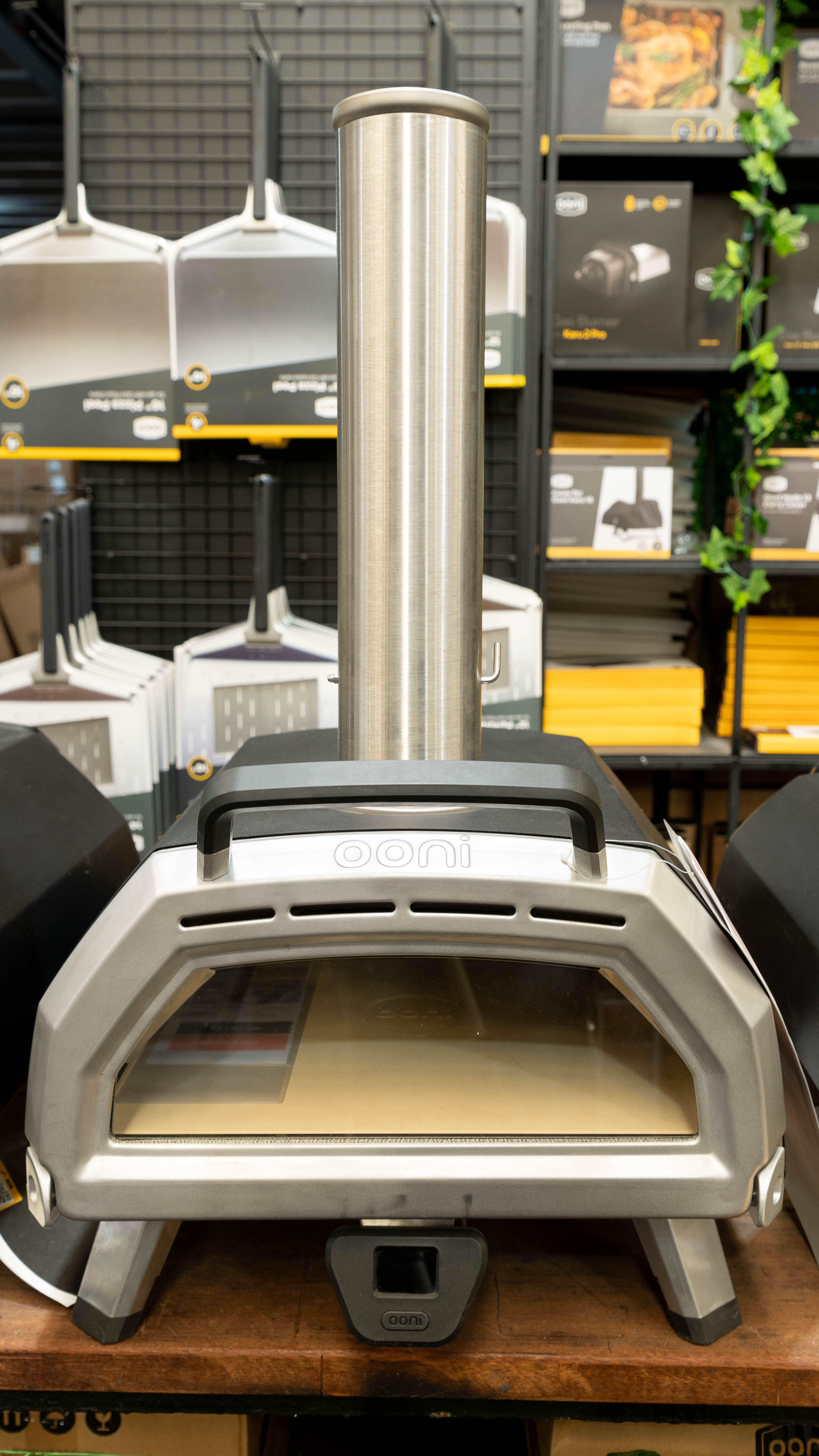 Clearance Sale - Ooni Karu 16 Portable Wood & Charcoal Outdoor Pizza Oven