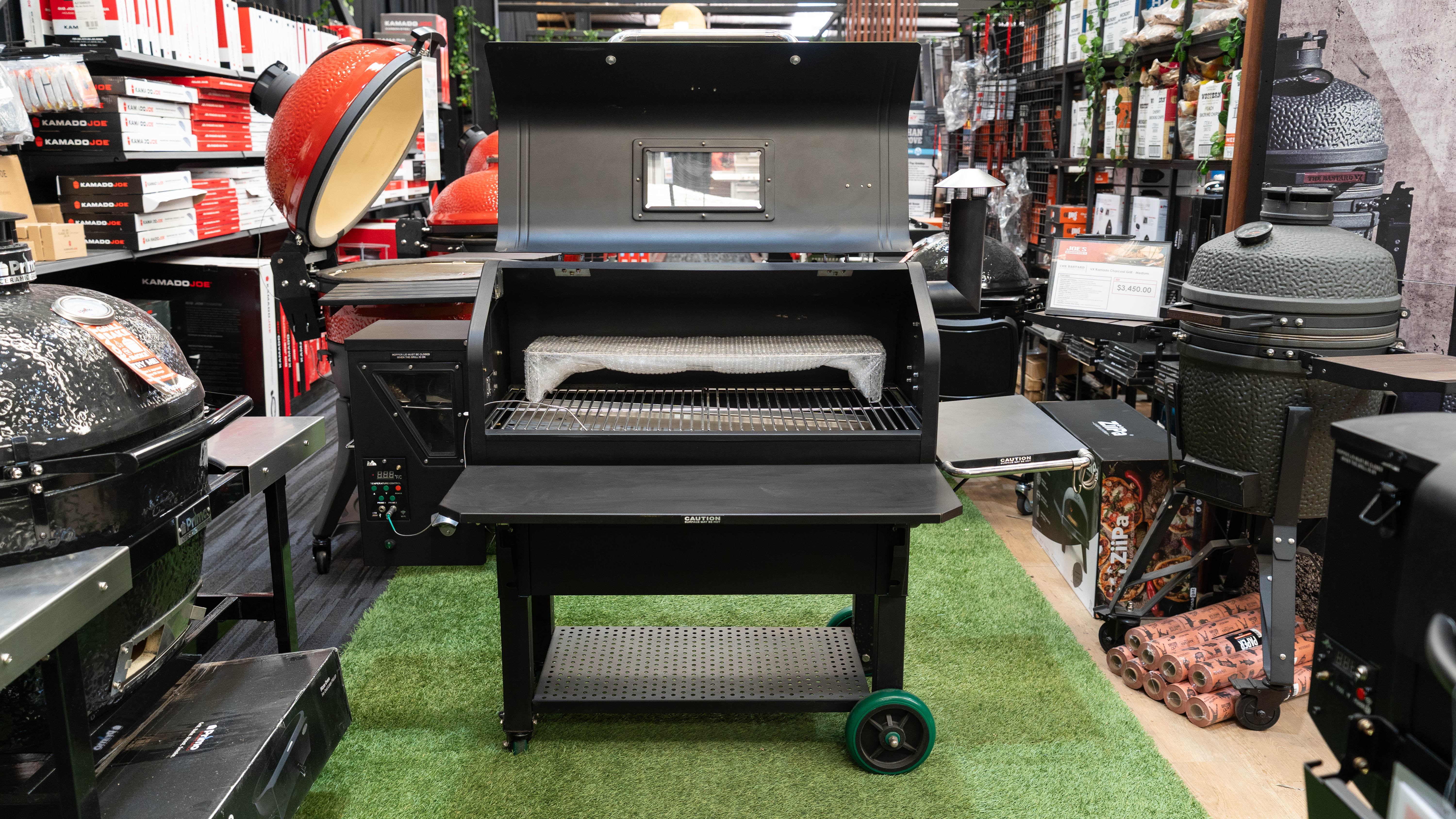 Clearance - GMG Jim Bowie PRIME+ WiFi Pellet Grill - Black Hood