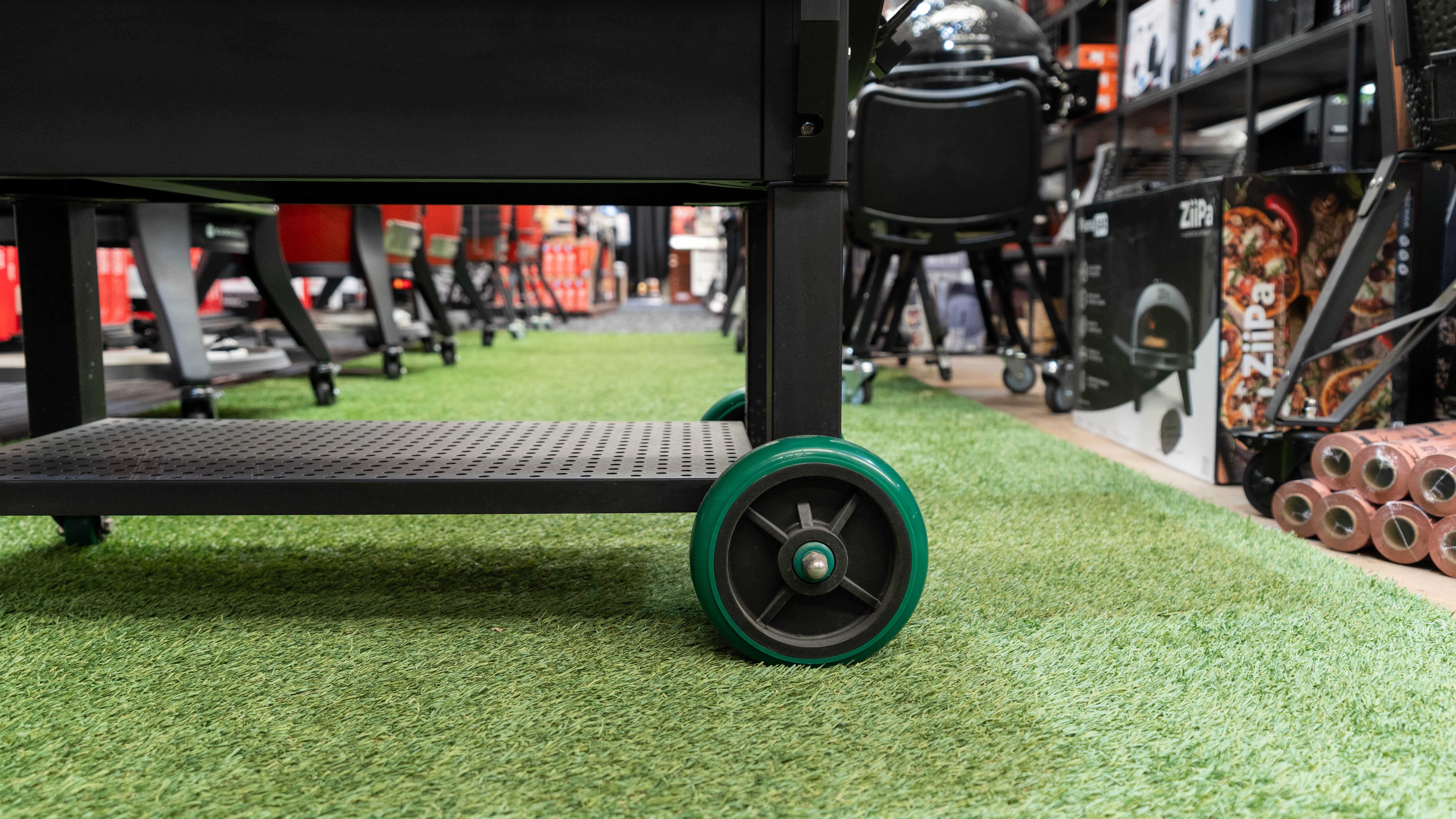 Clearance - GMG Jim Bowie PRIME+ WiFi Pellet Grill - Black Hood