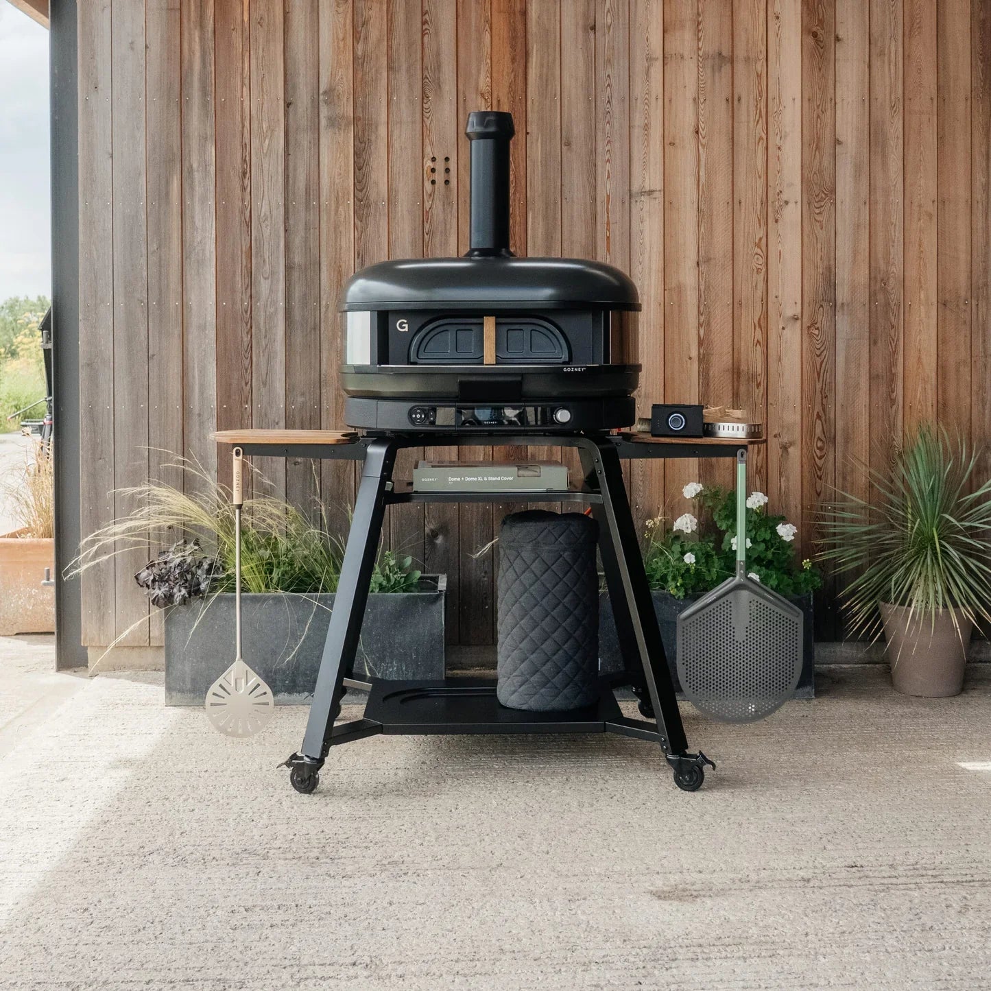 Gozney Dome XL Gen 2 Pizza Oven Black Ultimate Bundle - Hybrid Fuel (LPG/Natural Gas)