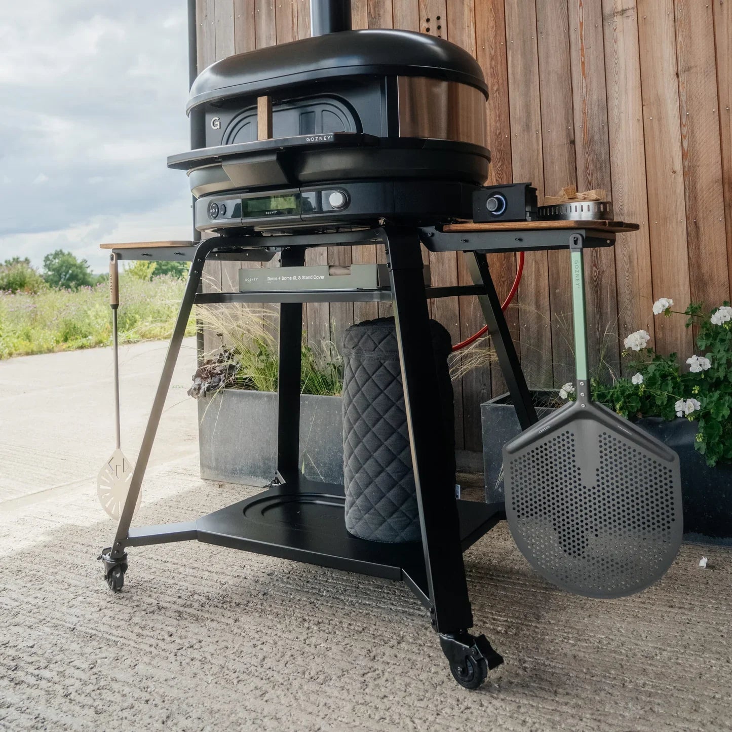 Gozney Dome XL Gen 2 Pizza Oven Black Ultimate Bundle - Hybrid Fuel (LPG/Natural Gas)