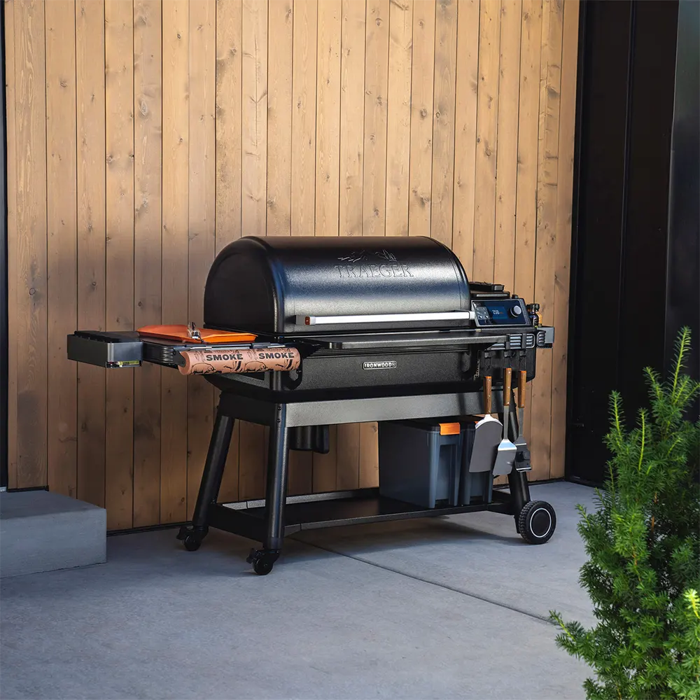 Traeger Ironwood XL Pellet Grill - Bundle Deal
