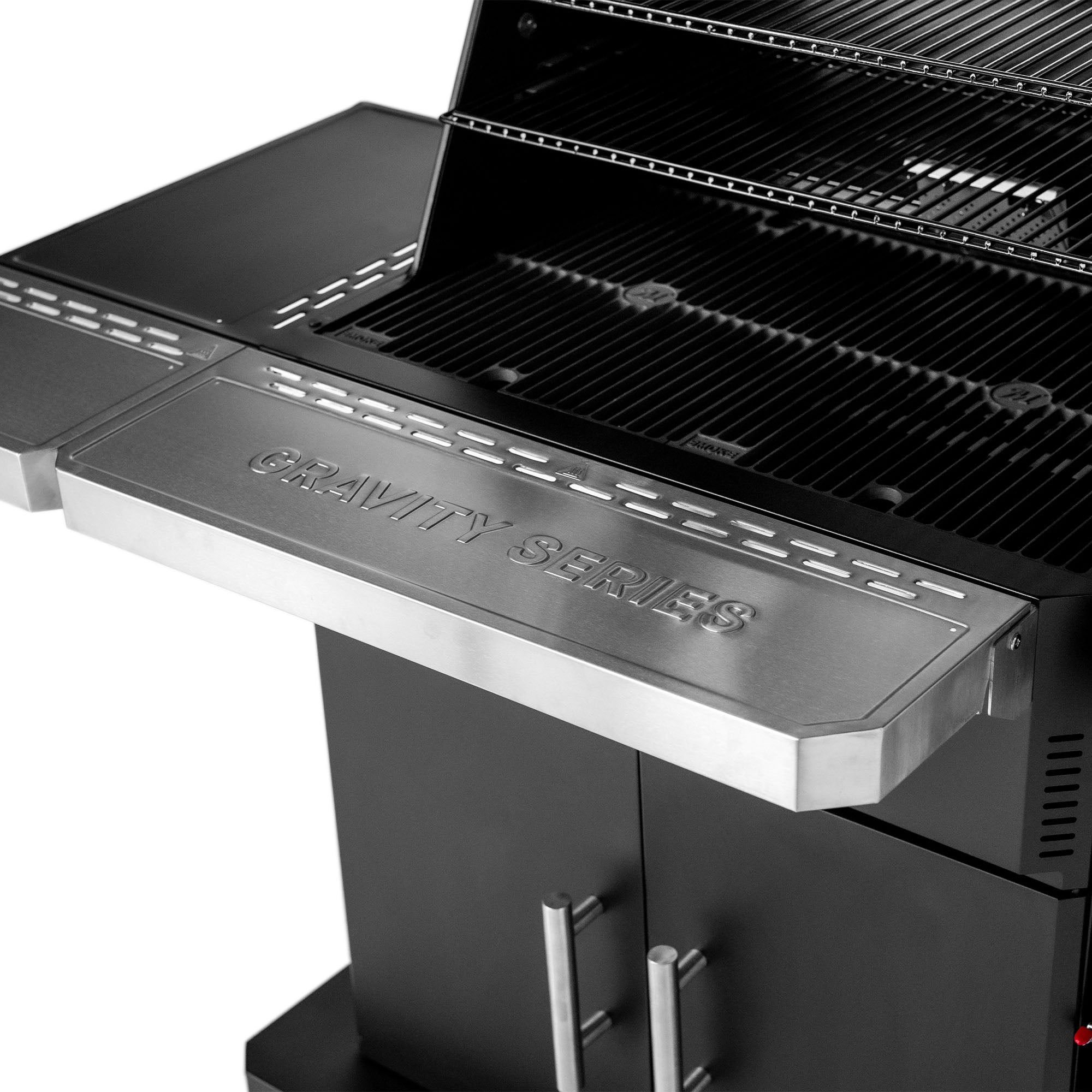 Masterbuilt Gravity Series 1150 Digital Charcoal BBQ + Smoker - Bundle