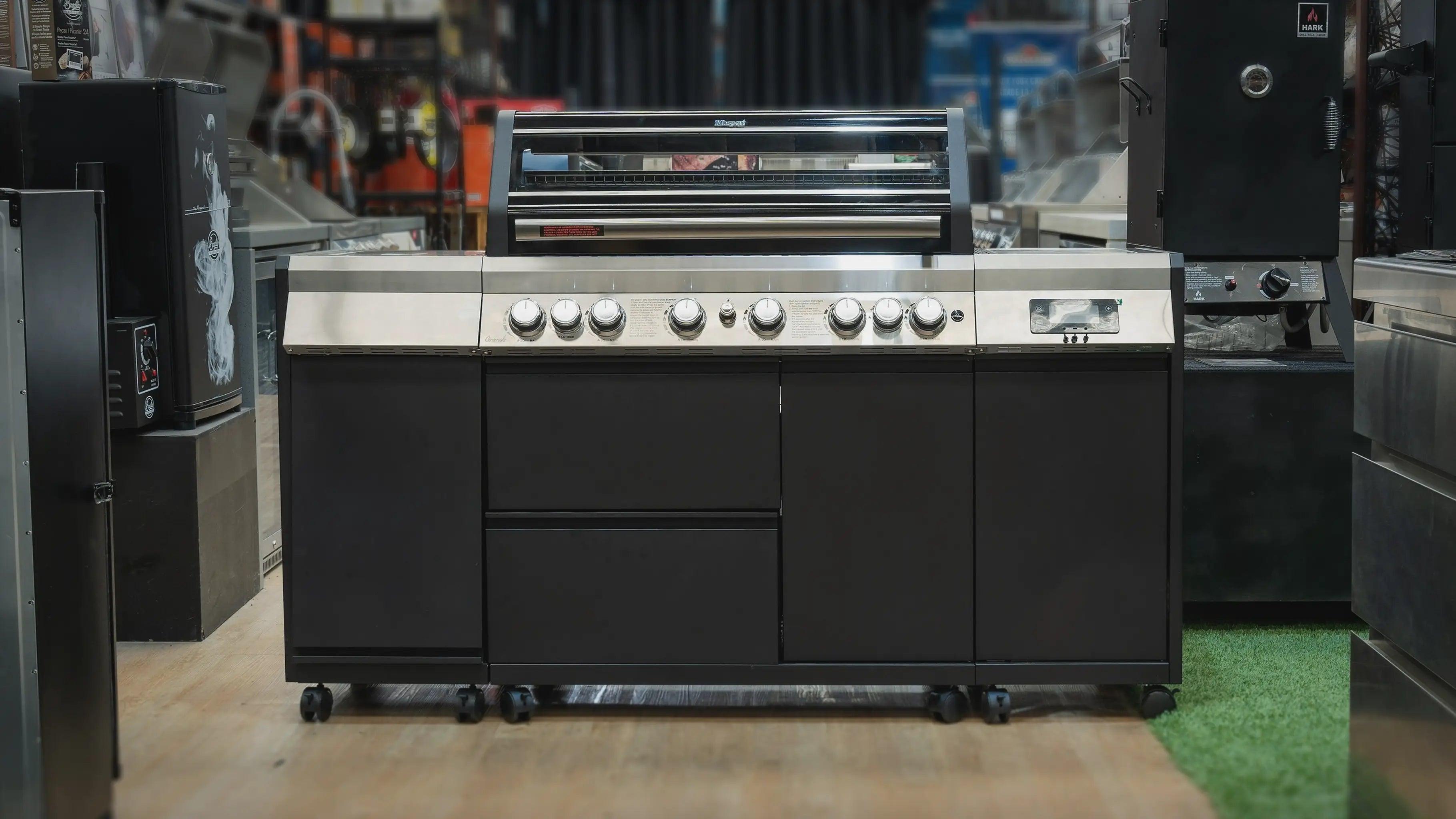 Clearance - Masport Grande Island 6 Burner Freestanding BBQ Outdoor Kitchen