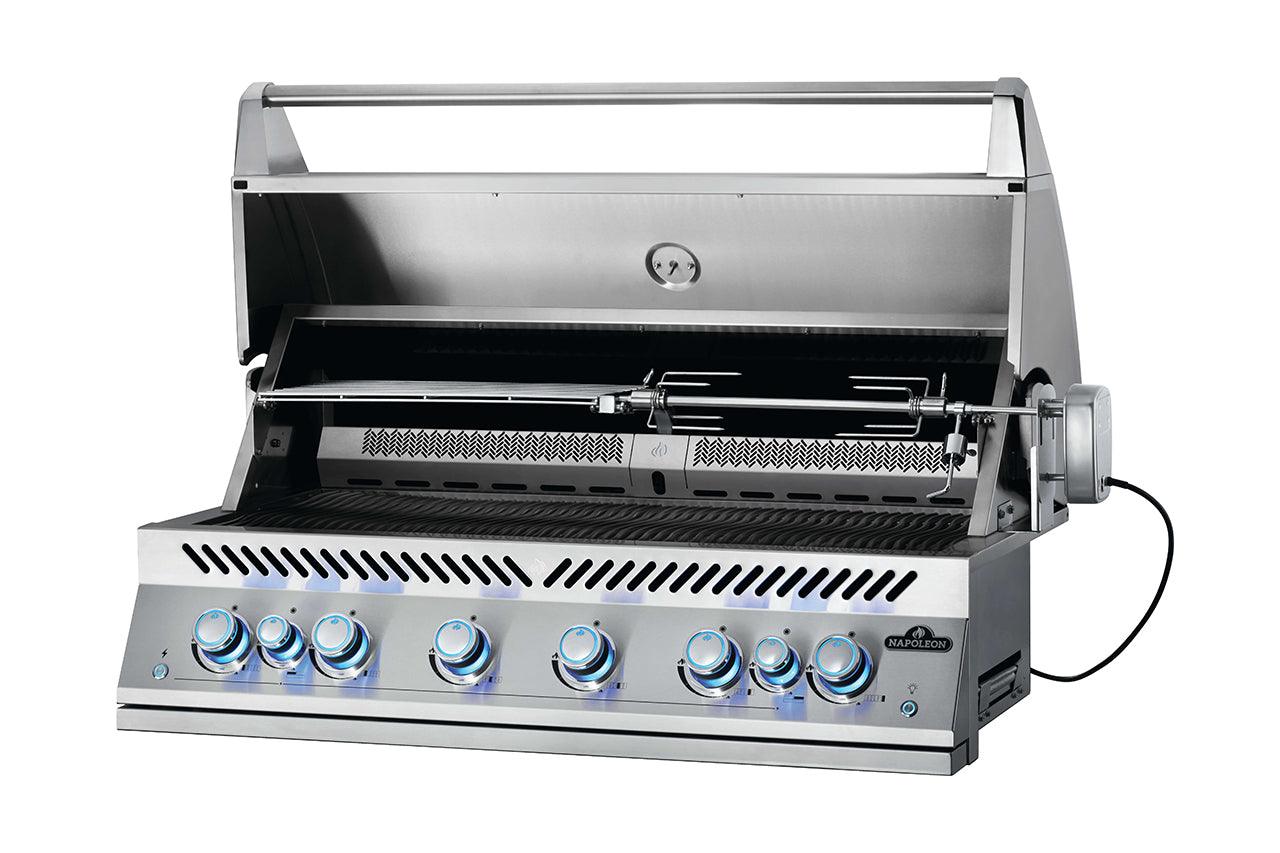 Napoleon 700 Series 44" Built in with Rear Infrared Burner - Joe's BBQs