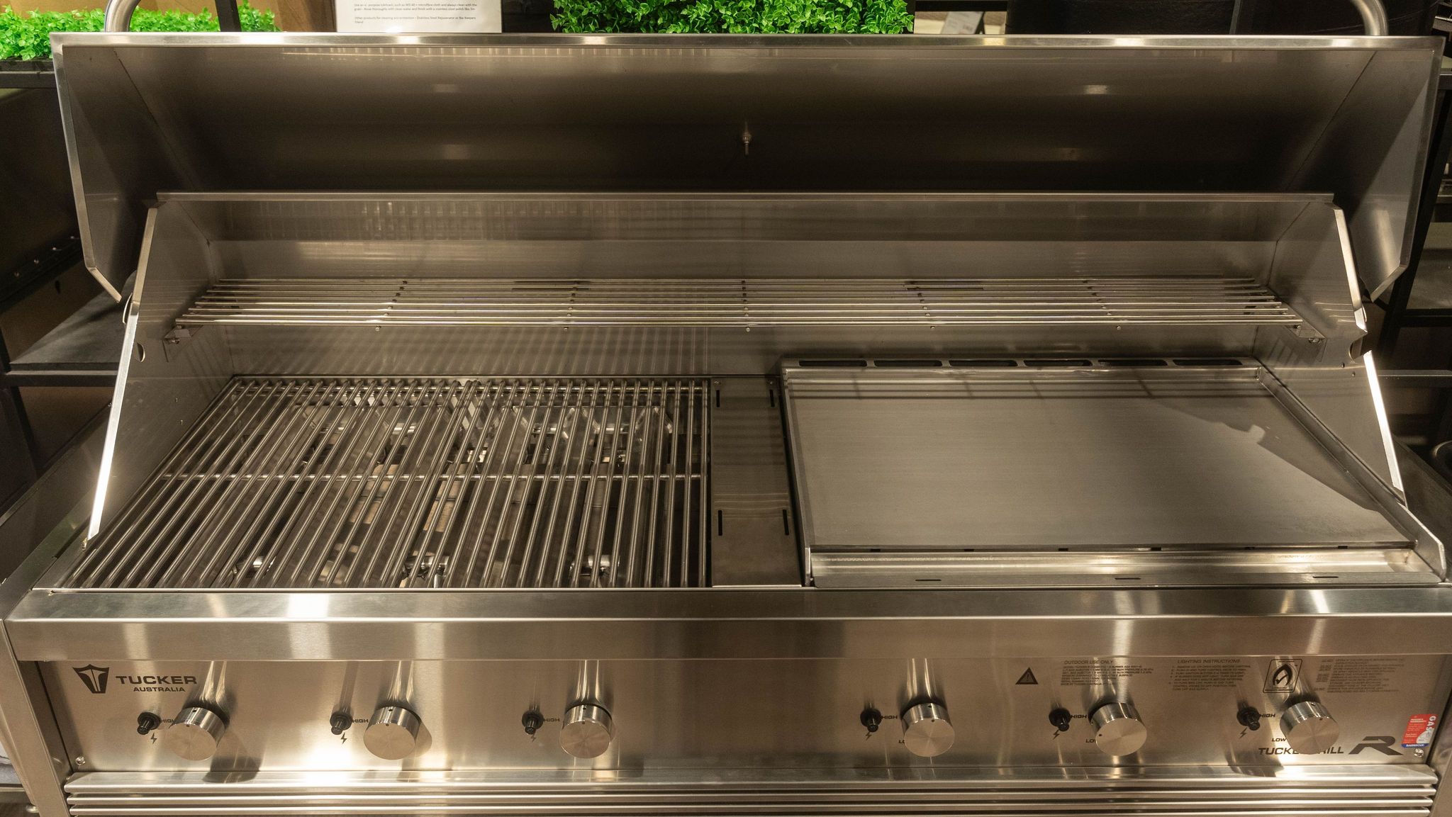 Tucker Stainless Steel Pro Plate - Joe's BBQs