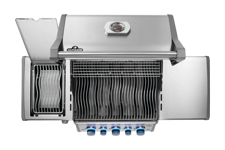 Napoleon Rogue Pro-S 425 Stainless Steel 3 Burner BBQ Essential Bundle