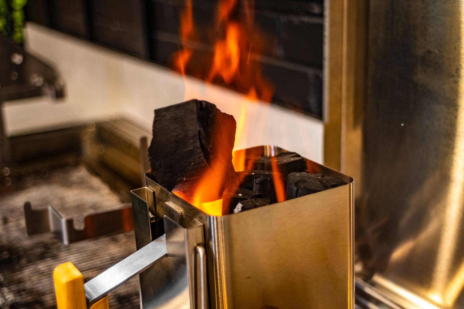 Tucker Charcoal Cup