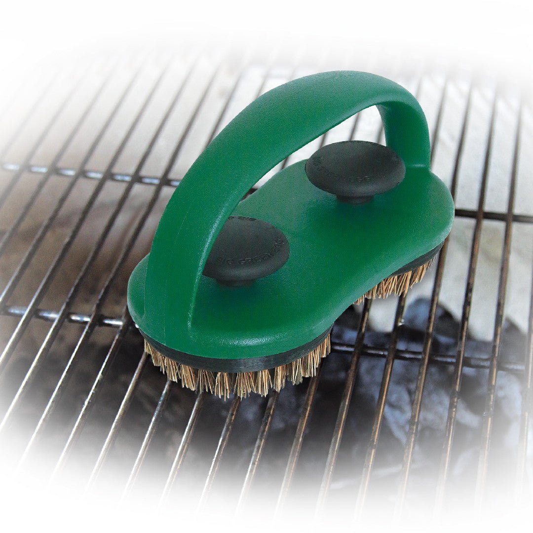 Big Green Egg SpeediClean™ Dual Brush Palmyra Grid Scrubber